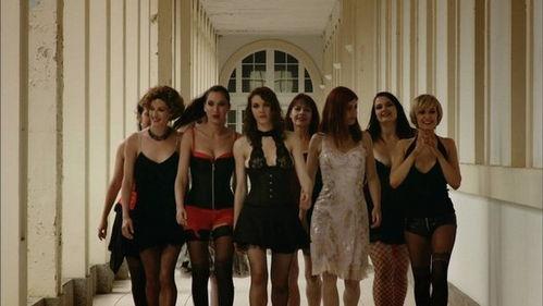 巴黎q娘手机在线观看,手机在线观看，浪漫邂逅的奇幻之旅  第2张